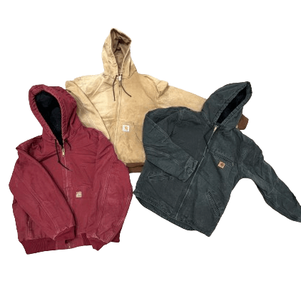 Three vintage Carhartt jackets from the 70s to 00s in red, beige, and green, showcasing classic vintage fashion from a wholesale pack.