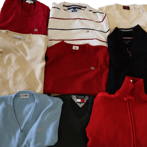 Branded premium vintage jumpers for resellers featuring various colors and high-quality brands. Ideal for vintage wholesale and fashion enthusiasts.