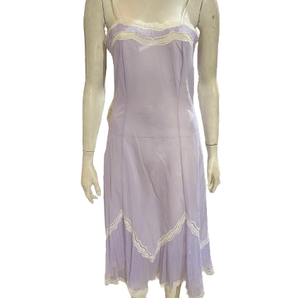 Vintage lavender lingerie dress with lace trim from wholesale pack, 70s to 00s. High-quality vintage fashion.